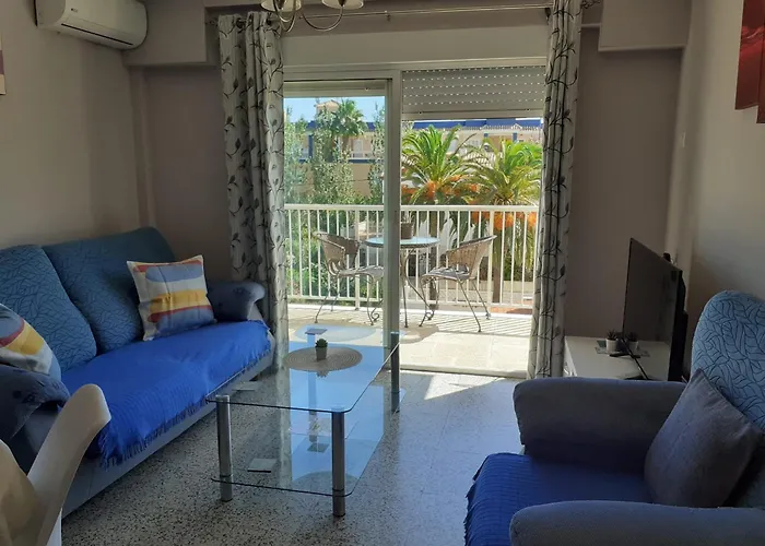 Oasis Apartments Playa Albaranas